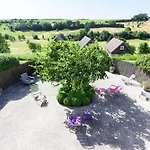 Holiday home Le Domaine Du Val, Grand-laviers, Wooden House For 6 Pers