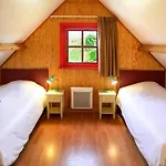 Le Domaine Du Val, Grand-laviers, Wooden House For 6 Pers Grand-Laviers