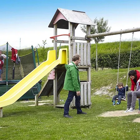 Дом отдыха Le Domaine Du Val, Grand-laviers, Wooden House For 6 Pers *