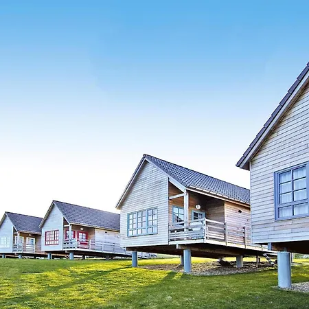 Дом отдыха Le Domaine Du Val, Grand-laviers, Wooden House For 6 Pers