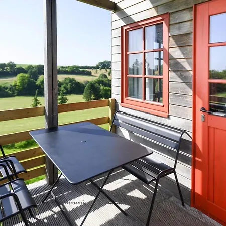 Holiday home Le Domaine Du Val, Grand-laviers, Wooden House For 6 Pers *